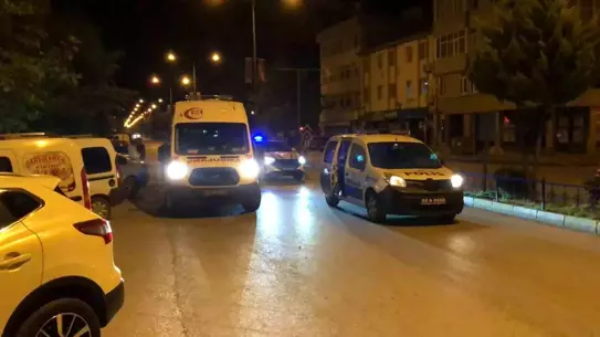 Motosiklet Çarpması: Yaşlı Adam Yaralandı