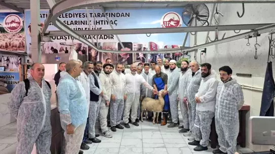 Fatih Belediyesi'nden Sertifikalı Kurban Kesim Elemanı Eğitimi