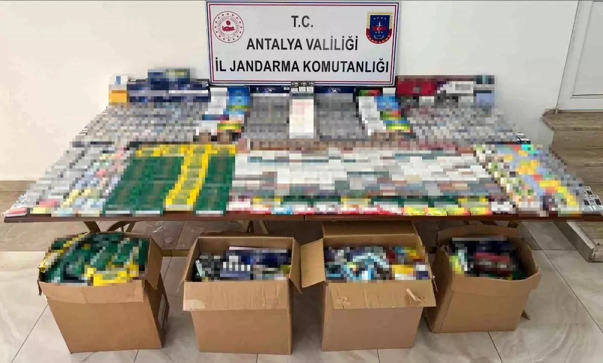 Antalya'da Kaçak Sigara Operasyonu