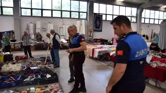 Bilecik'te Eski Eşya Pazarı Açıldı
