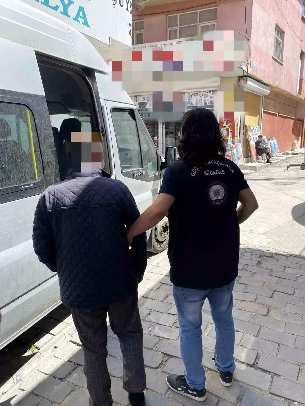Afyonkarahisar'da Göçmen Kaçakçılığı Denetimi