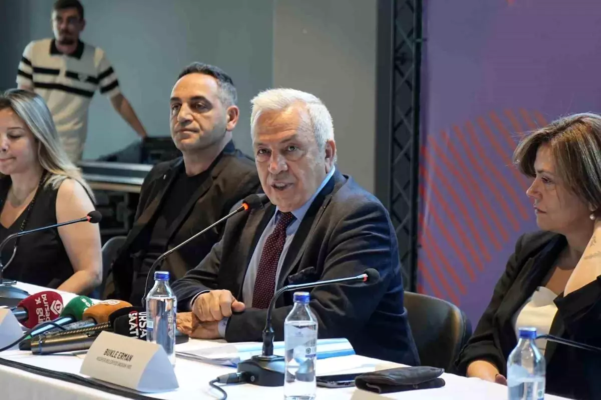 Nilüfer Belediyesi'nde Grev Kararı: Başkan Özdemir Açıklamalarda Bulundu