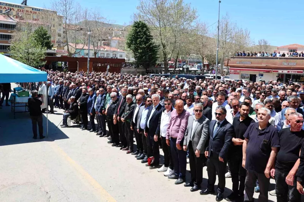 Esat Keskinkılıç Son Yolculuğuna Uğurlandı