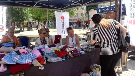 Odunpazarı'nda Hayır Panayırı Düzenlendi