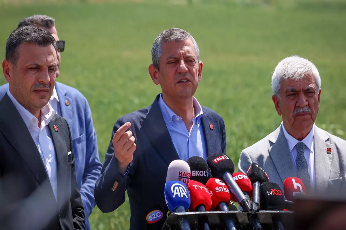 Özel, Salı gününe işaret etti: Sayıştay'ın işlem yapın dediği AK Partili belediyeleri açıklayacağım