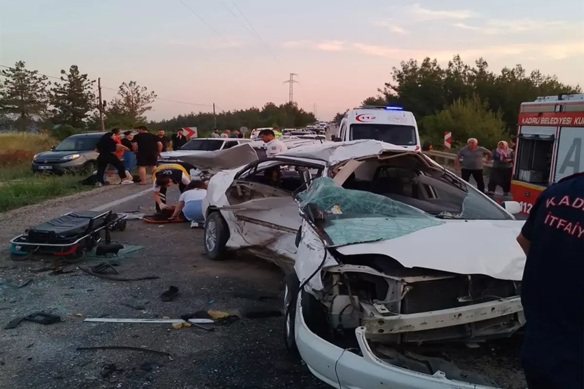 Kadirli'de Zincirleme Kaza: 1 Ölü, 6 Yaralı