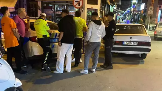 Bartın'da Yüksek Sesle Müzik Dinleyen Sürücüye Cezalı İşlem