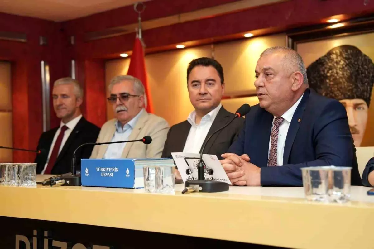 Ali Babacan Düzce'de DTSO'yu Ziyaret Etti