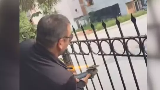 Bursa'da Çocuk Korkuluk Demirine Saplandı