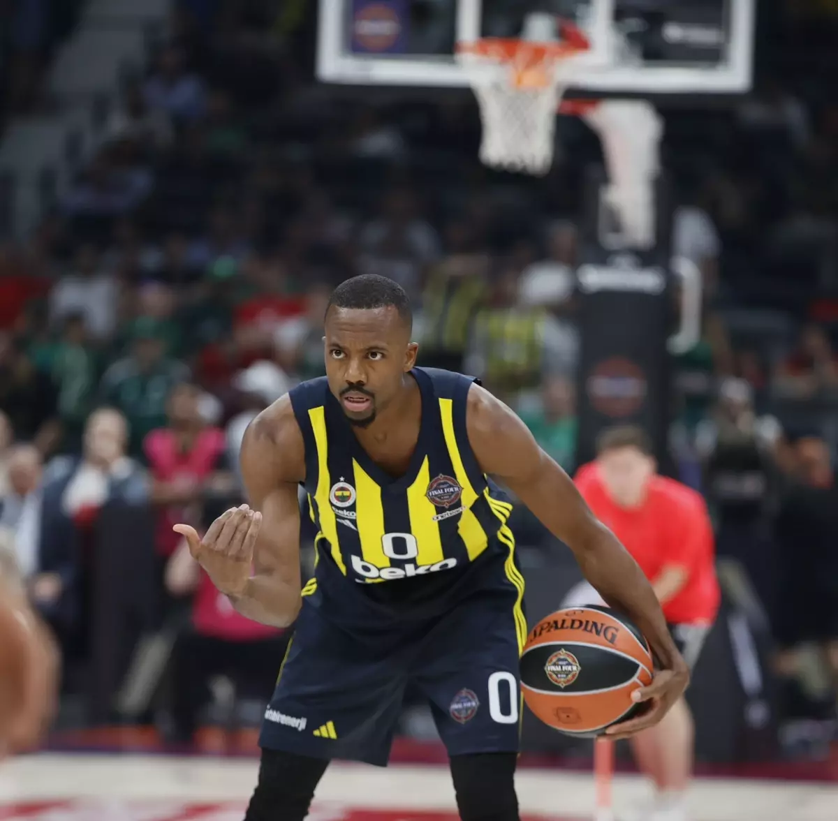 McCollum, Fenerbahçe ile EuroLeague Finaline Taşıdı