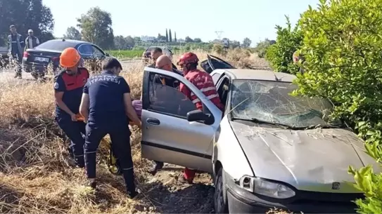 Narenciye Bahçesine Uçan Araçta Yaralı