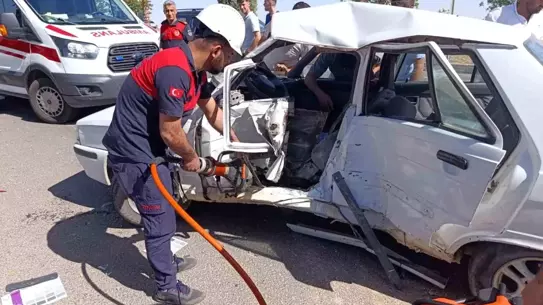 Şanlıurfa'da Zincirleme Kaza: 2 Yaralı