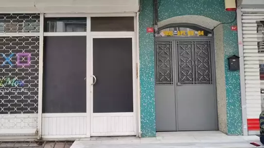 Şişli'de Aile İçinde Bıçaklı Saldırı