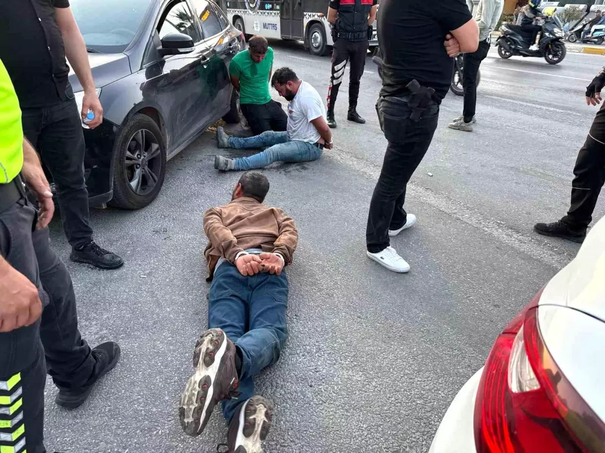 Bodrum'da Alkollü Sürücü Polise Saldırdı