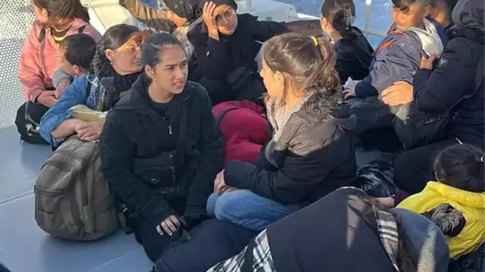 Çeşme ve Seferihisar'da 53 Göçmen Kurtarıldı