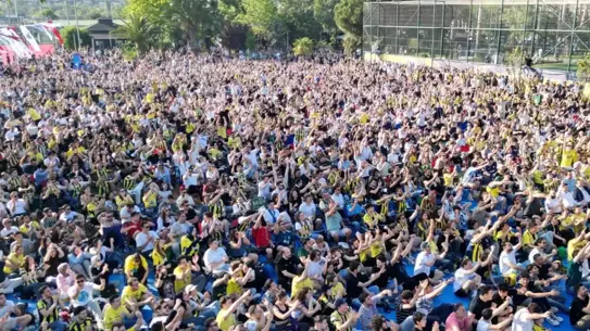 Taraftar tepki göstermişti! Mudanya Belediyesi Fenerbahçe maçını yayınlamayacak