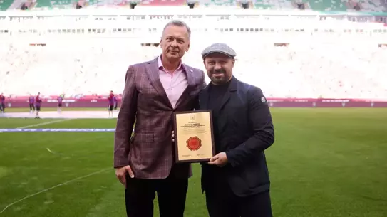 Gökdeniz Karadeniz'in Adı Ak Bars Arena'da Yaşatılacak