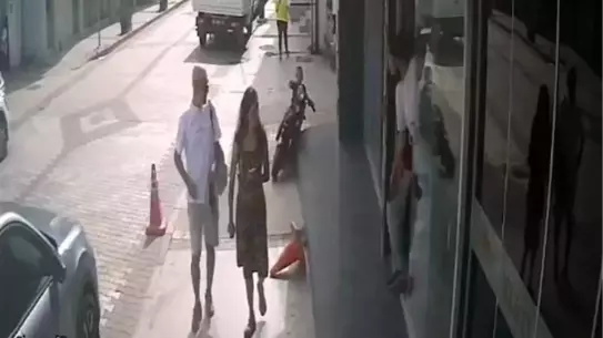 Küçük Çocuğun Motosiklet Macerası