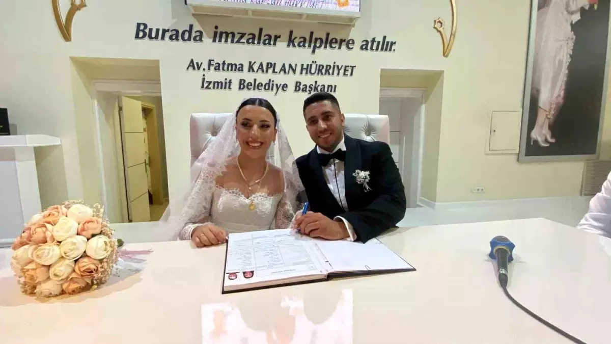 Kocaeli'de Çiftler 25.05.2025 Tarihinde Nikah Masasına Oturdu