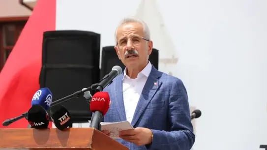 Bakan Uraloğlu'ndan Orta Anadolu Otoyolu Müjdesi