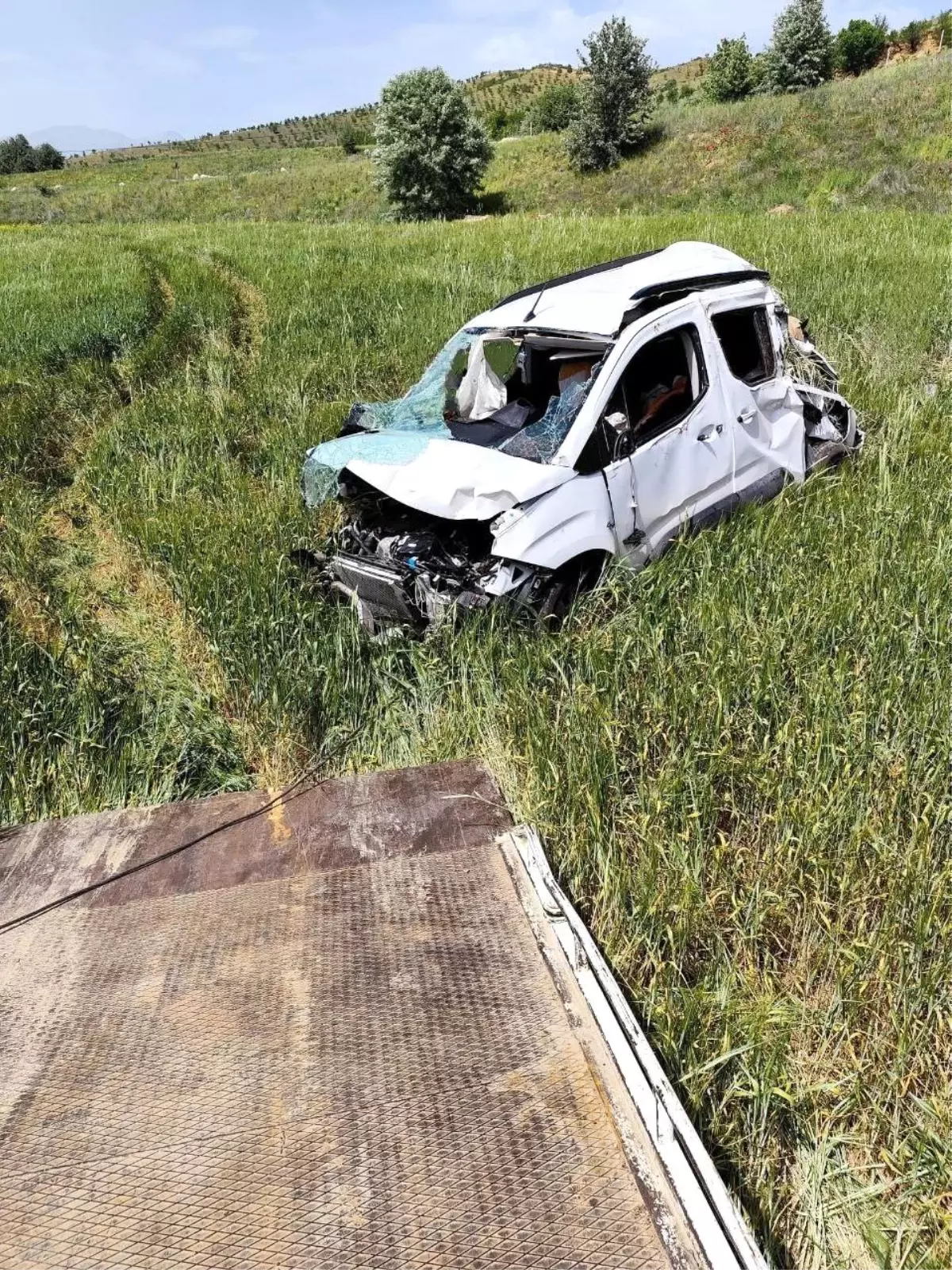 Isparta'da Takla Atan Araçta 1 Yaralı
