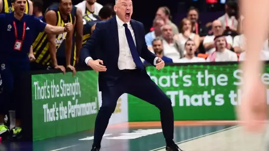Sarunas Jasikevicius: Oyuncularla beraber başardım