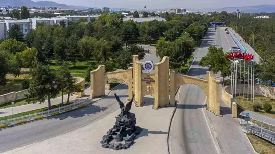 Atatürk Üniversitesi DUS'ta Zirveye Taşıdı