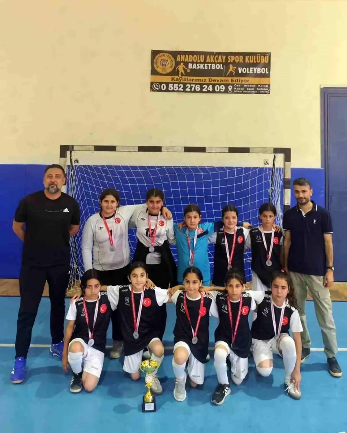 Orhangazi Ortaokulu Futsal'da İkincilik Elde Etti