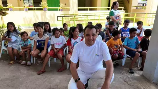 Skylax'tan Filipinlilere Mutluluk Projesi