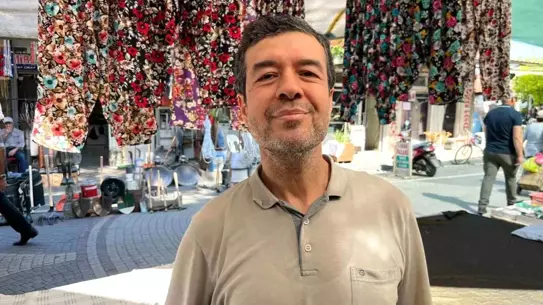 Arılar Pazarı Sardı