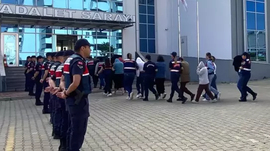 Edirne'de Fuhuş Operasyonu: 12 Kadın Kurtarıldı