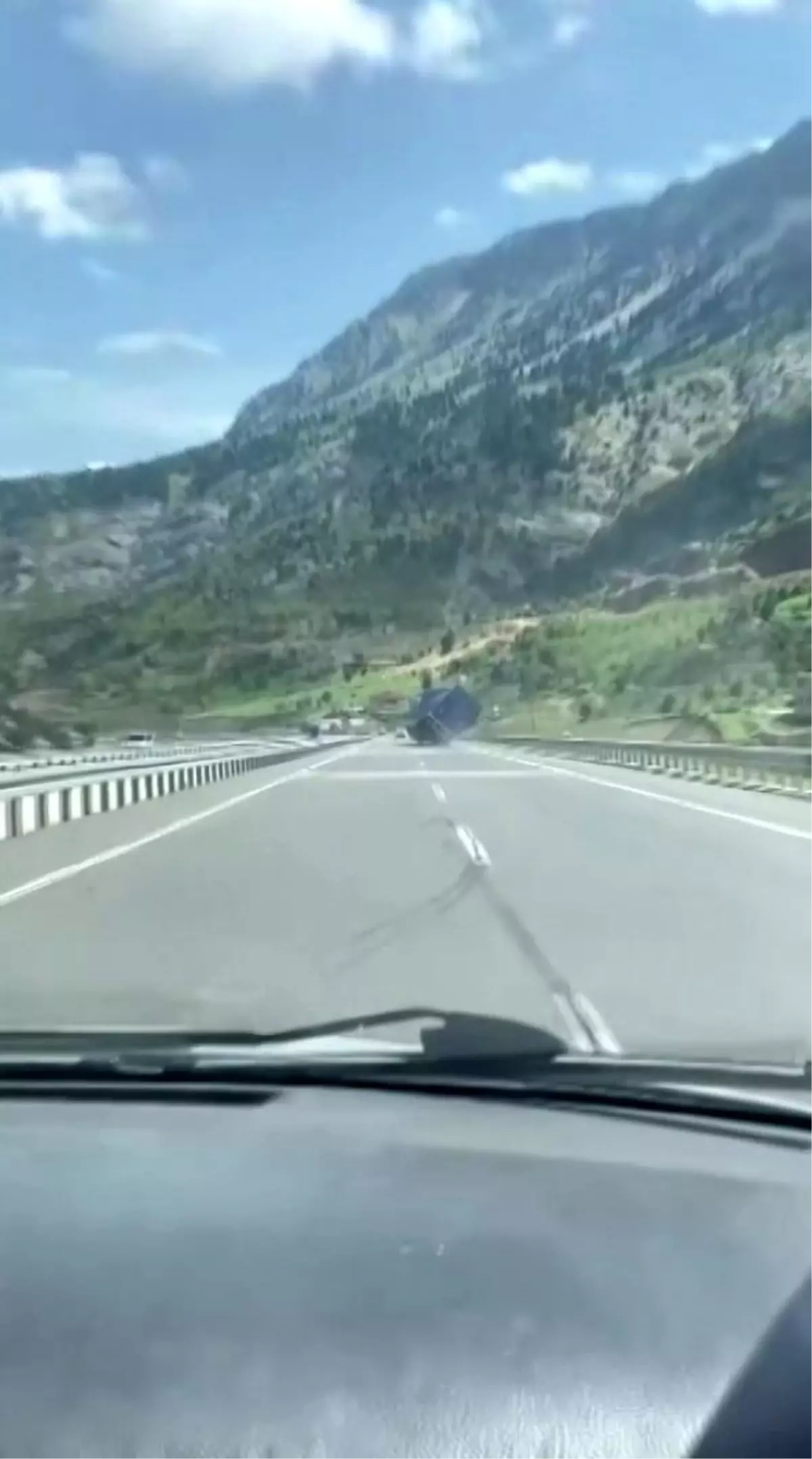 Kahramanmaraş'ta Tır Devrildi