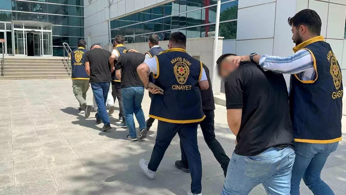 Adıyaman'da Silahlı Kavga: 5 Şüpheli Yakalandı