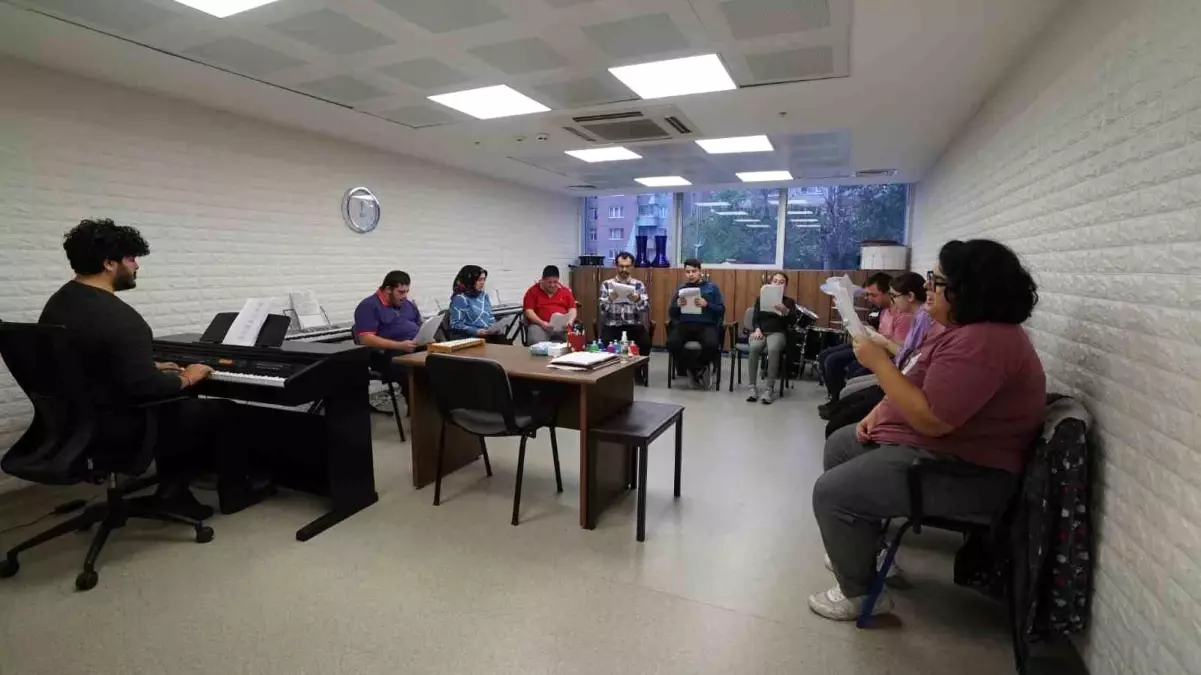Kağıthane'de Engelliler Gündüz Hizmet Merkezi ile Sosyal Hayata Katılım