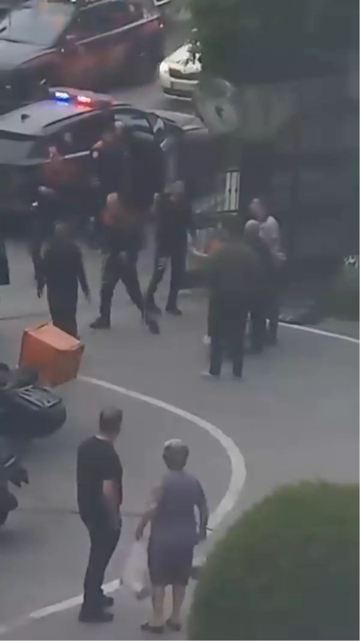 Gaziosmanpaşa'da Bıçaklı Kavga