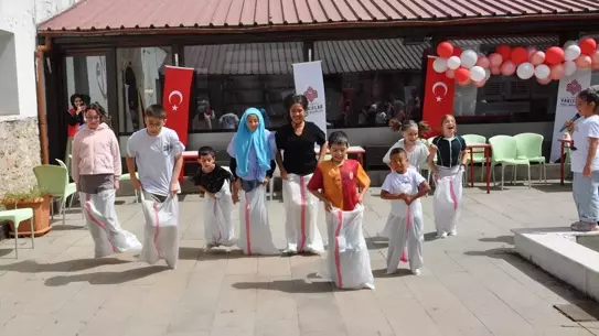 Yetim Çocuklar İçin Anlamlı Etkinlik