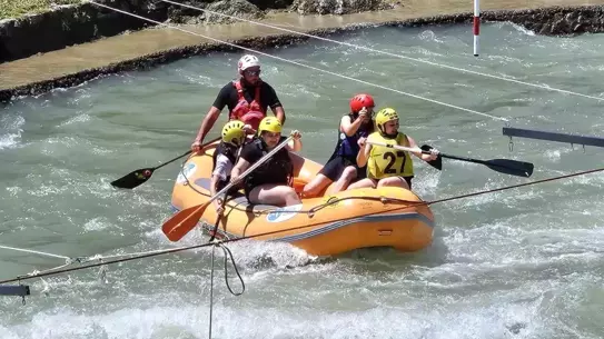 Manisa Yurtları Spor Şampiyonu