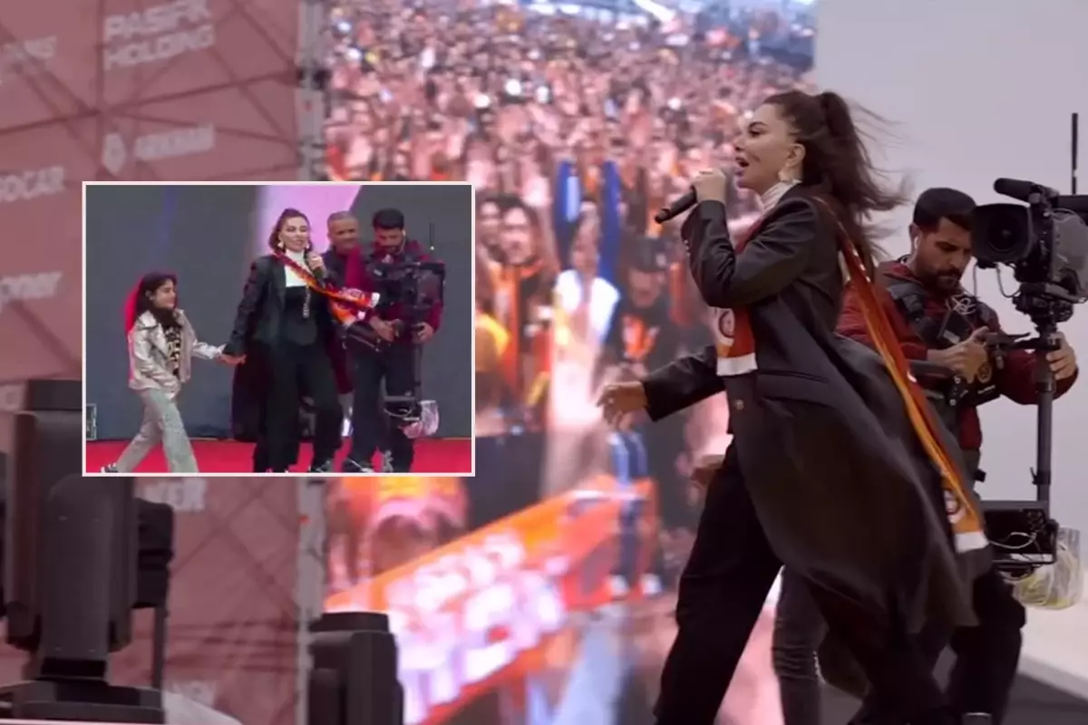 Ebru Yaşar, Galatasaray'ın şampiyonluk kutlamasında kızı ve oğluyla sahneye çıktı