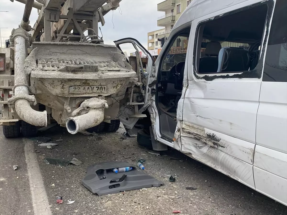 Diyarbakır'da Trafik Kazası: 11 Yaralı