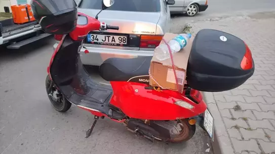 Motosiklet Devrildi, Sürücü Yaralandı