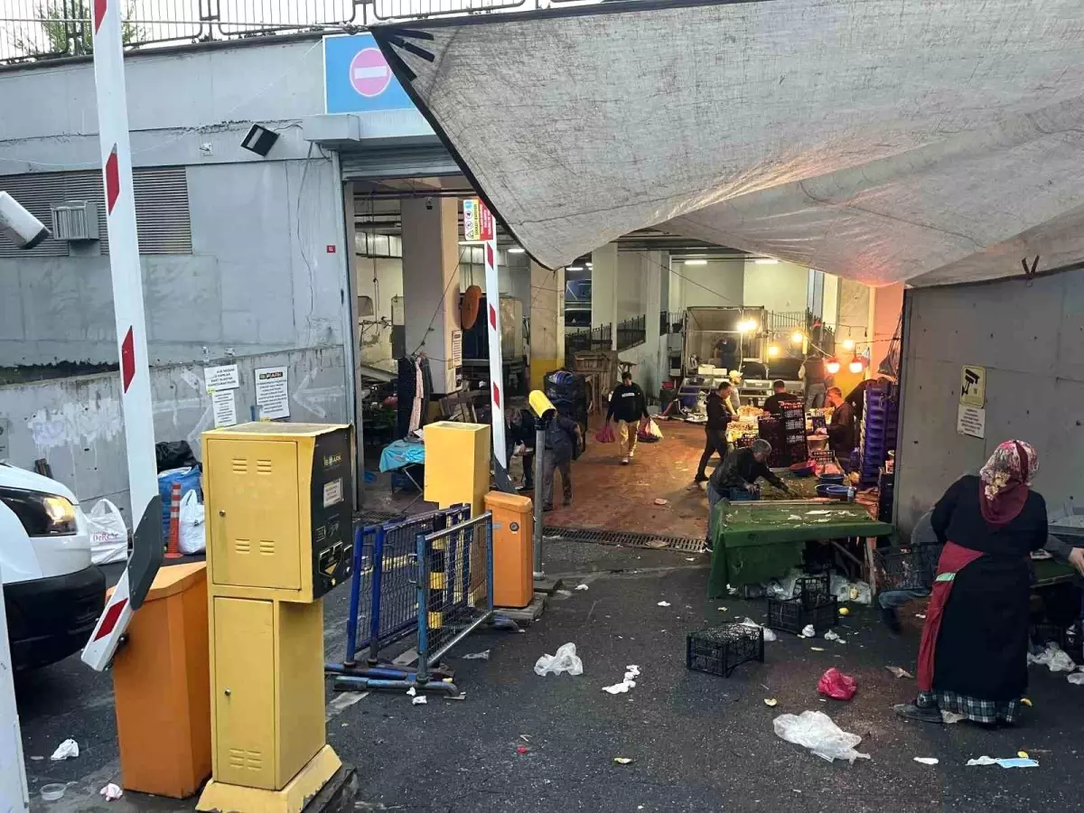 Bayrampaşa Pazarında Biber Gazı Panik Yarattı