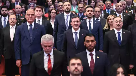 Azerbaycan Bağımsızlık Günü Kutlandı: Ticaret Hedefleri ve İşbirlikleri Vurgulandı