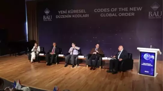 Bahçeşehir'de Yeni Küresel Düzen Konferansı