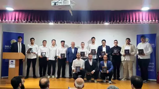Kastamonu'da Mezuniyet Gecesi Coşkusu