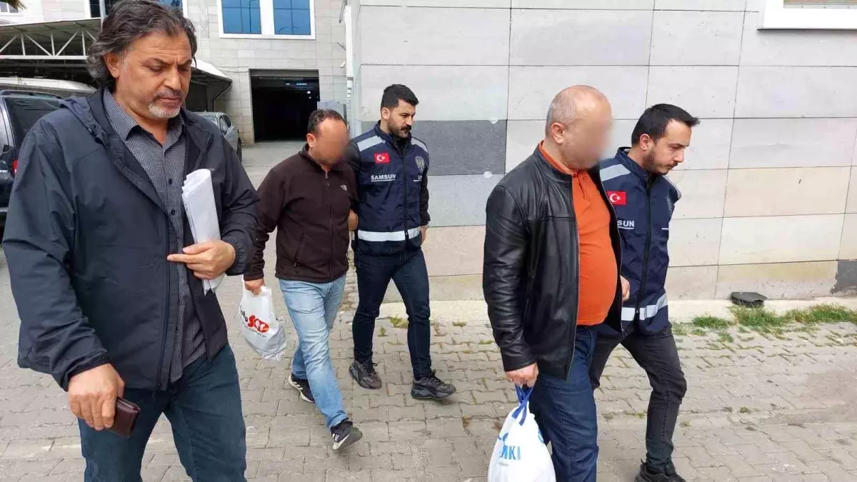 FETÖ Operasyonu: 23 Gözaltı