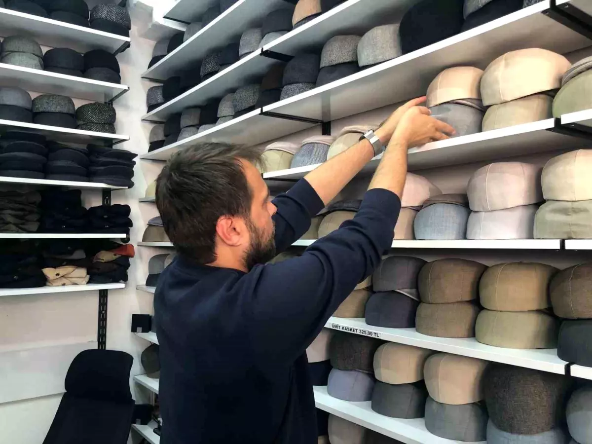 Eskişehir'de Şapka Satışları Arttı