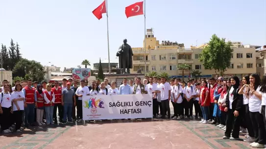 Kilis'te Sağlıklı Genç Haftası Yürüyüşü