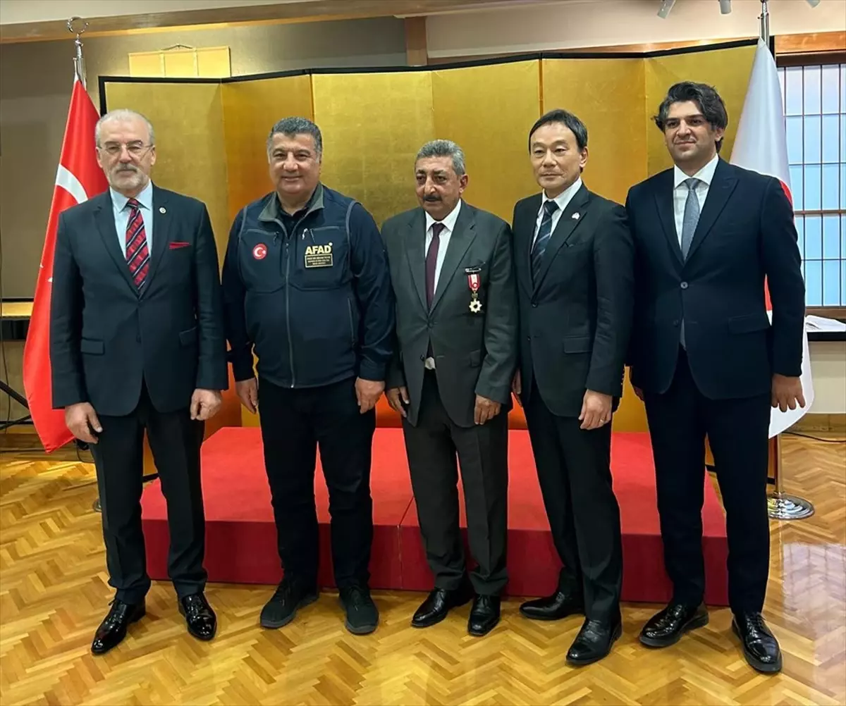 AFAD Müdürü Mumcu'ya Japon Nişanı