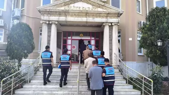 Didim'de Kaçak Tarihi Eser Kazısına Baskın