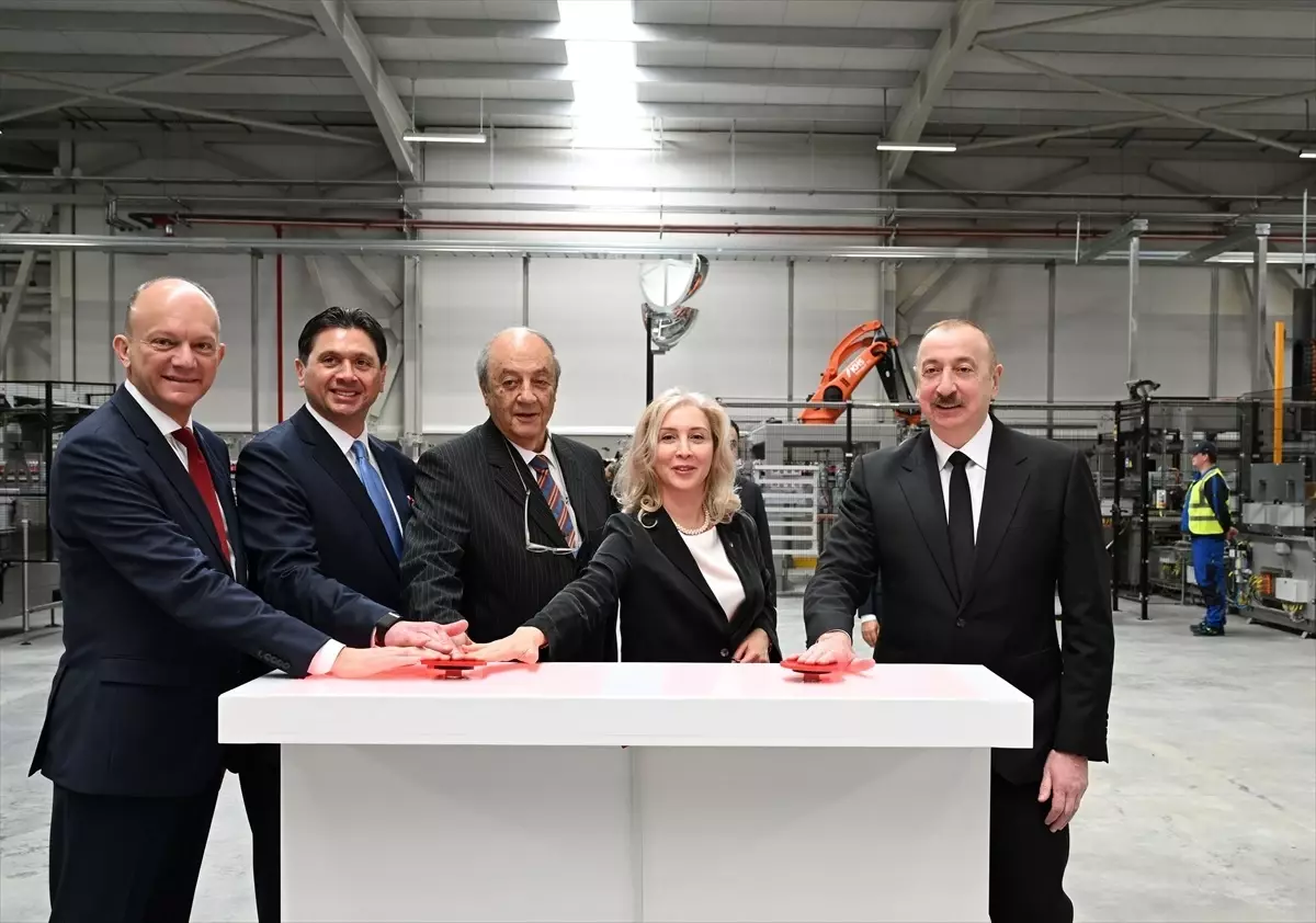 Coca-Cola İçecek, Azerbaycan'da İkinci Fabrikasını Açtı